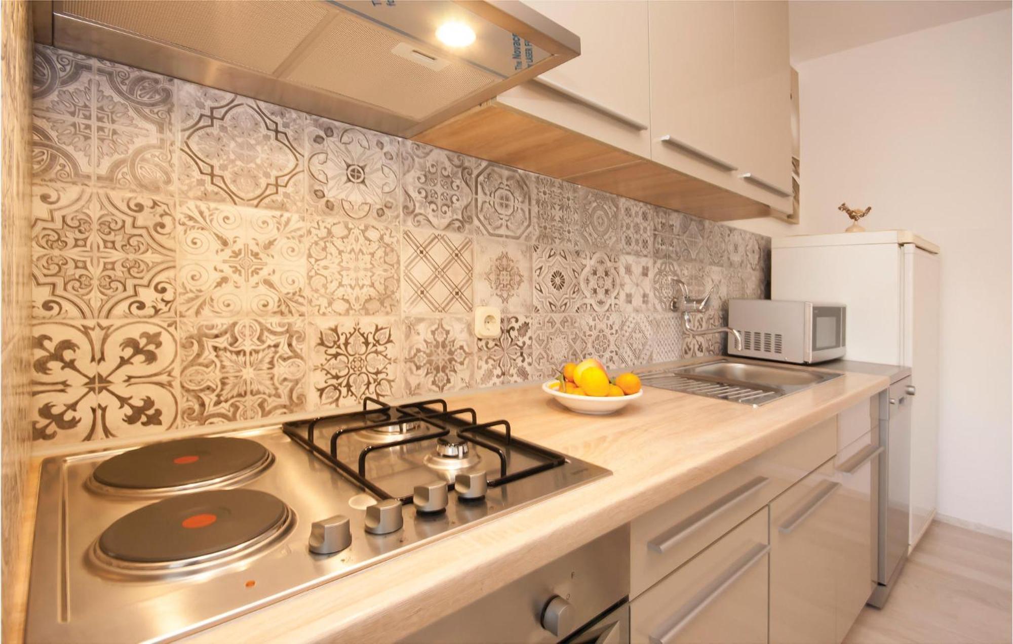 Cozy Apartment In Brodarica With Wifi Dış mekan fotoğraf